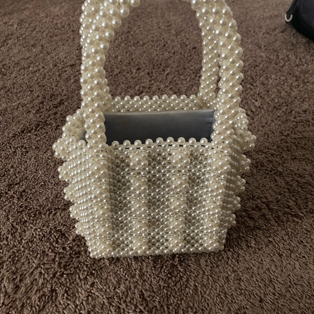 Pearls bag